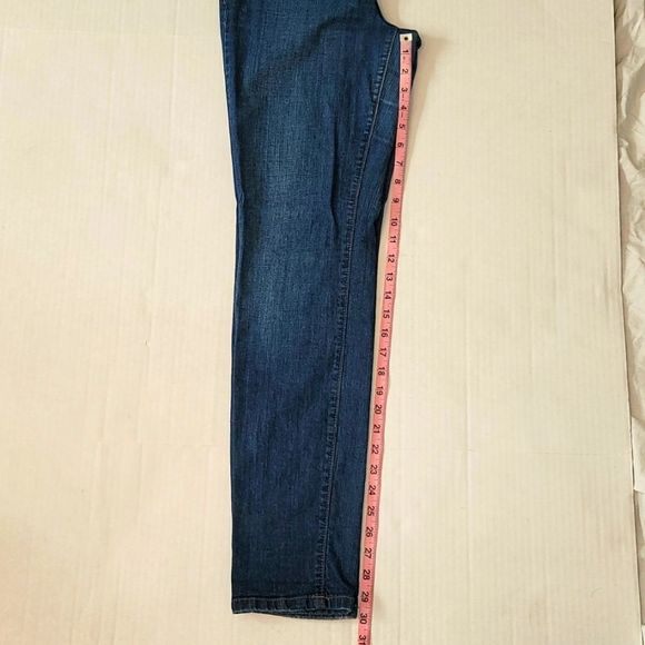 21-High Waisted Straight Leg Denim Jeans, sz. 30 - Picture 6 of 13